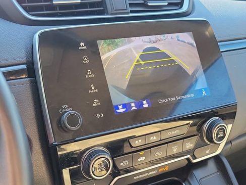 Used 2018 Honda CR-V Touring image 32