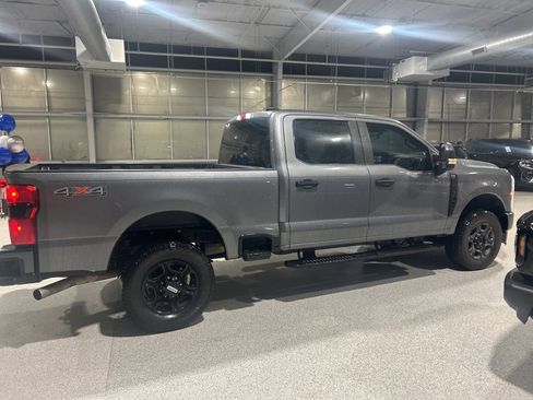 Used 2024 Ford F250 XL w/ STX Appearance Package image 3