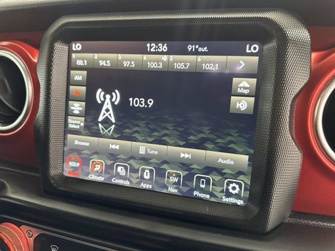 Used 2021 Jeep Gladiator Rubicon AWD/4WD image 20