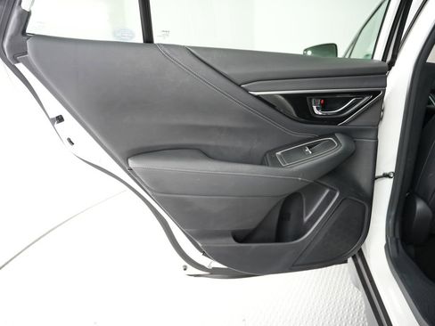 Used 2020 Subaru Outback Limited image 37