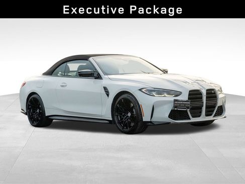 Used 2023 BMW M4 xDrive Competition w/ Executive Package image 3