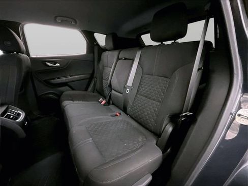 Used 2022 Chevrolet Blazer LT AWD/4WD image 25