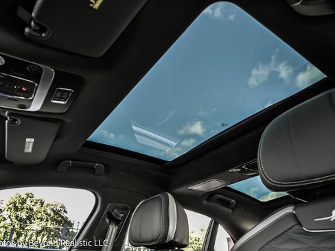 New 2025 Bentley Flying Spur Plug-In Hybrid image 27