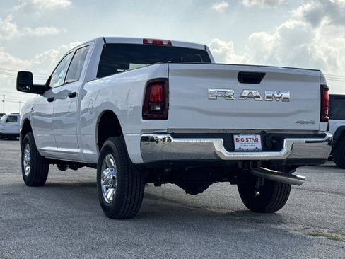 New 2026 RAM 2500 Tradesman w/ Chrome Appearance Group AWD/4WD image 9