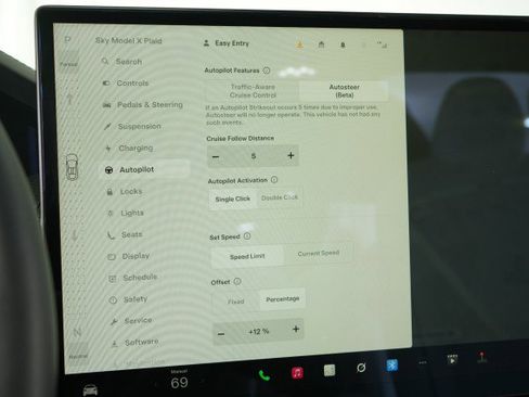Used 2023 Tesla Model X Plaid image 39
