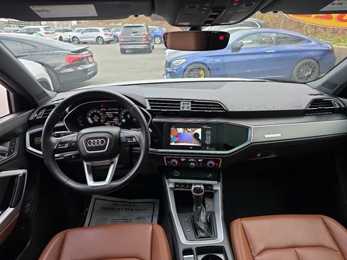 Used 2022 Audi Q3 2.0T Premium w/ Convenience Package image 70