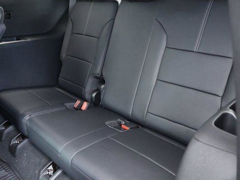 New 2026 GMC Acadia Elevation w/ Elevation Premium Package image 18