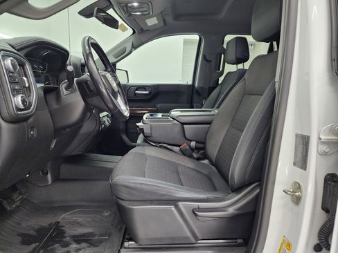 Used 2019 GMC Sierra 1500 SLE image 8