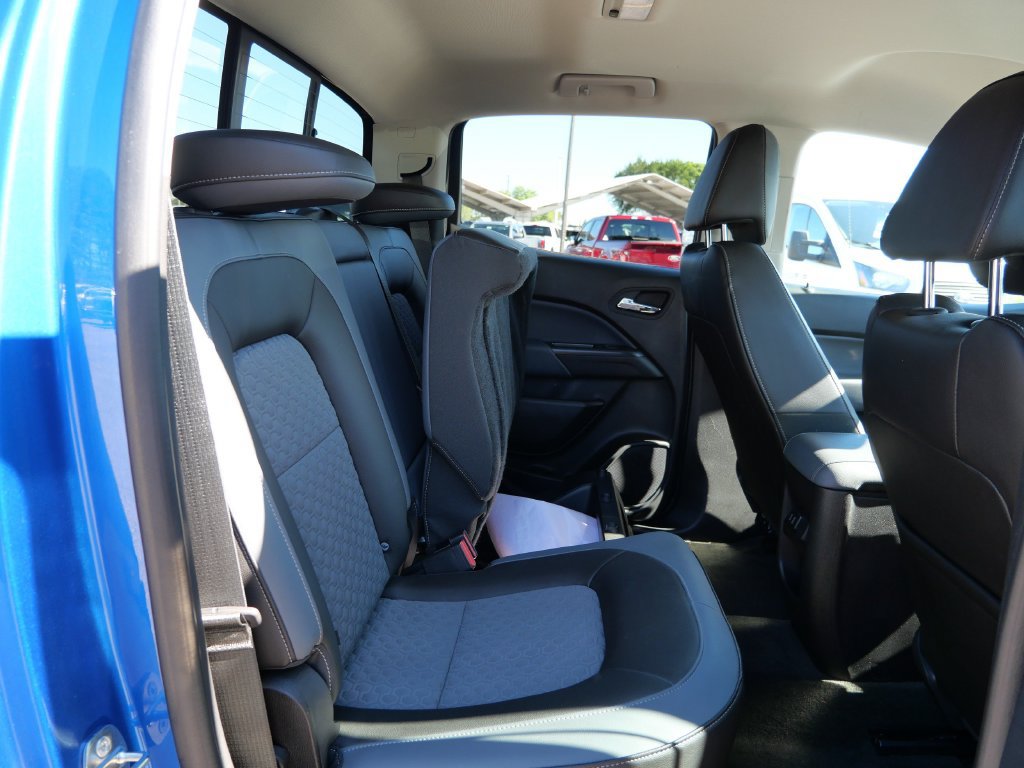 Used 2018 Chevrolet Colorado Z71 AWD/4WD image 14