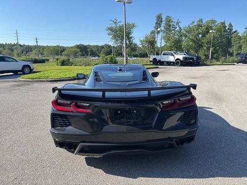 Used 2025 Chevrolet Corvette Stingray Preferred Cpe w/ Z51 Performance Package RWD image 5