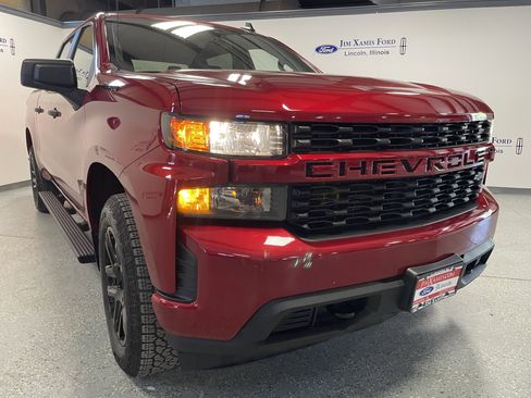 Used 2022 Chevrolet Silverado 1500 Custom w/ LPO, Blackout Package image 31