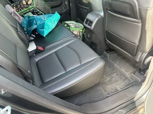 Used 2021 GMC Terrain SLT w/ Infotainment Package II image 16