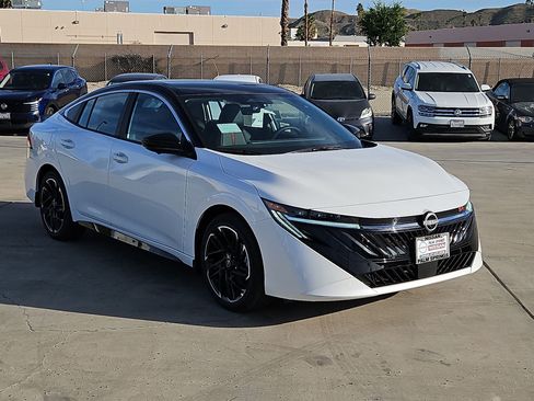 New 2026 Nissan Sentra SR w/ SR Premium Package image 6