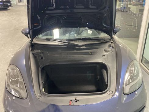 Used 2019 Porsche 718 Cayman image 24