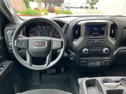 Used 2024 GMC Sierra 2500 Pro AWD/4WD image 17