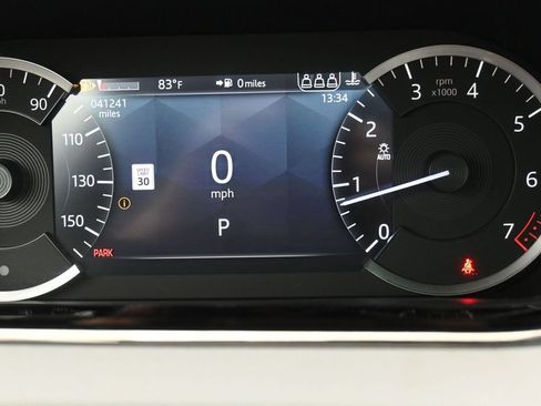Used 2023 Land Rover Range Rover Evoque R-Dynamic SE AWD/4WD image 12