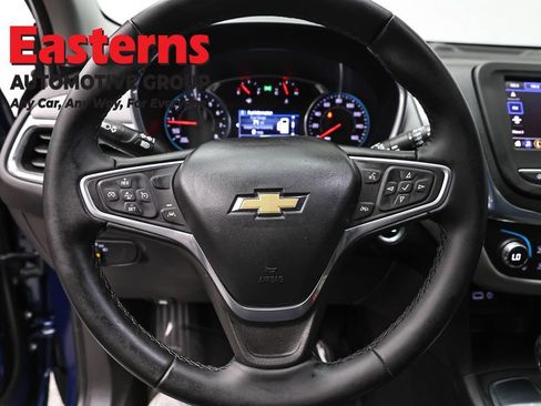 Used 2023 Chevrolet Equinox LT w/ Driver Convenience Package FWD image 10