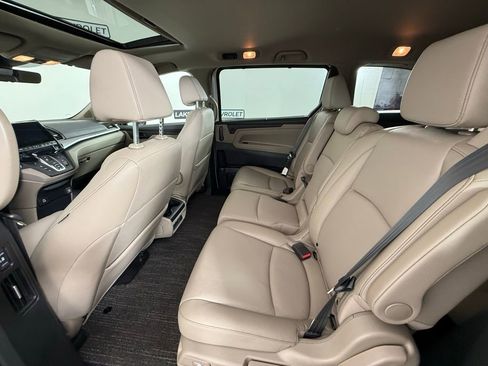 Used 2023 Honda Odyssey EX-L image 15