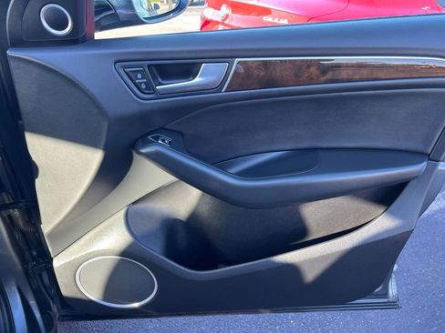 Used 2016 Audi Q5 2.0T Premium Plus w/ Technology Package image 29