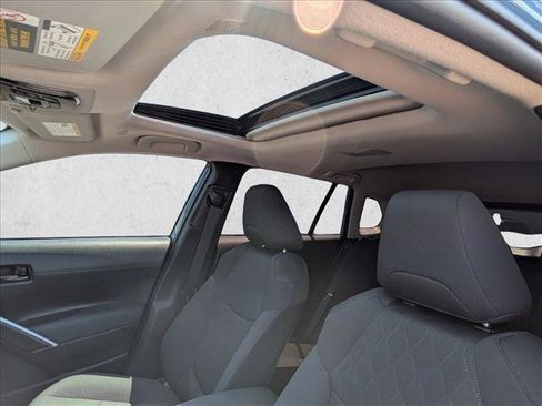 Used 2026 Toyota Corolla Cross LE w/ Moonroof Package FWD image 15