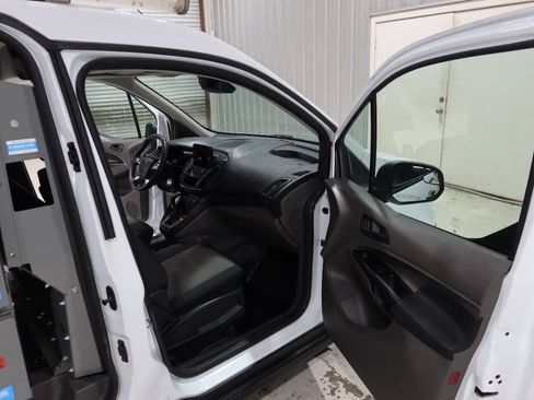 Used 2020 Ford Transit Connect XL FWD image 12