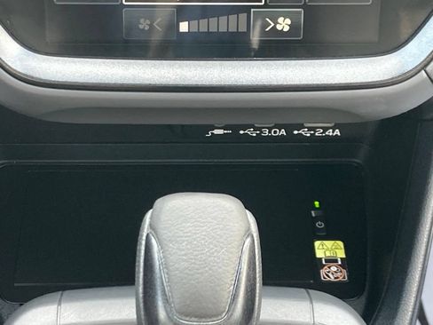 Used 2024 Subaru Crosstrek 2.5i Limited AWD/4WD image 16