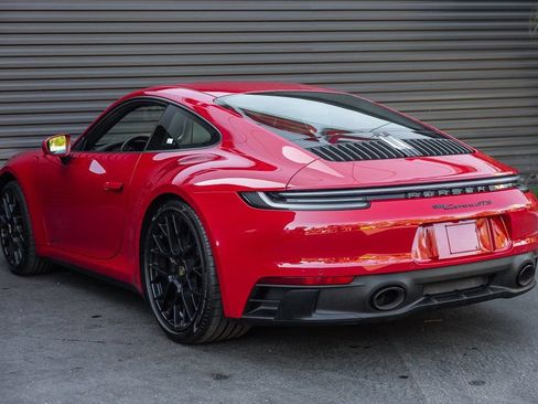 Certified 2024 Porsche 911 Carrera GTS RWD image 3