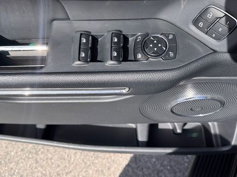 Certified 2024 Ford Expedition Max XLT image 17