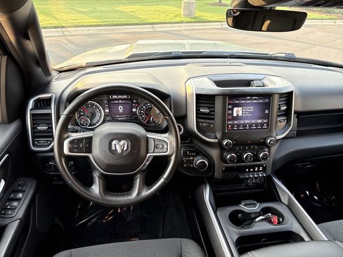 Used 2021 RAM 1500 Big Horn AWD/4WD image 19