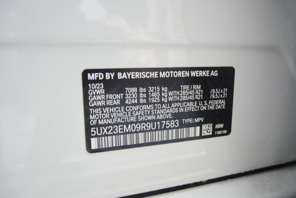 Certified 2024 BMW X7 xDrive40i AWD/4WD image 30