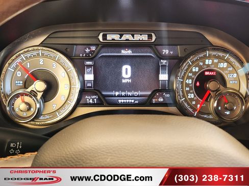 Used 2019 RAM 1500 Laramie Longhorn w/ Body-Colour Bumper Group AWD/4WD image 10