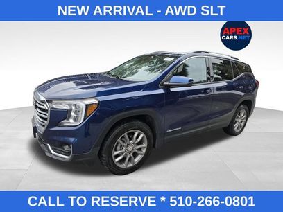 Used 2022 GMC Terrain SLT w/ Tech Package