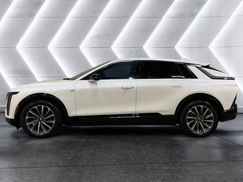 Used 2024 Cadillac Lyriq Sport w/ LPO, Floor Liner Package image 3