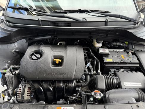 Used 2025 Kia Soul GT-Line w/ GT-Line Technology Package FWD image 41