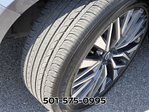 Used 2024 Nissan Altima 2.5 SV FWD image 19