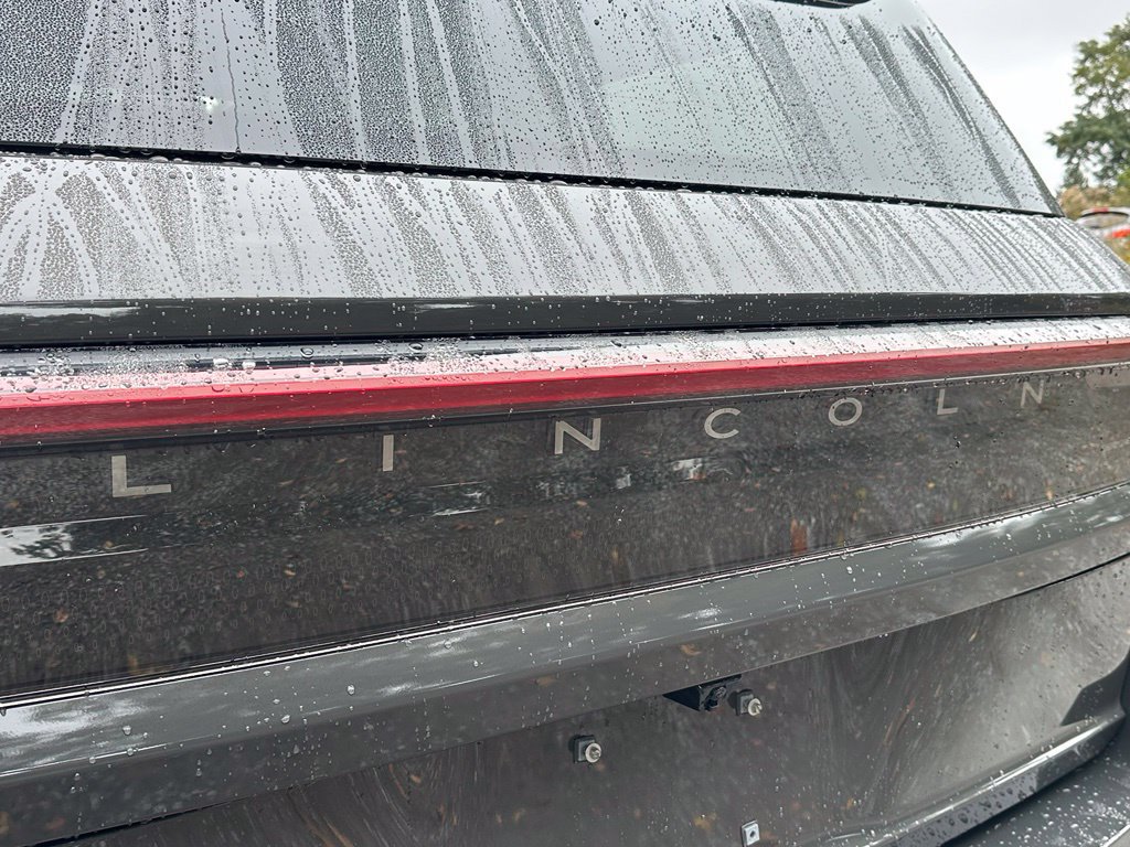New 2025 Lincoln Navigator Black Label AWD/4WD image 31