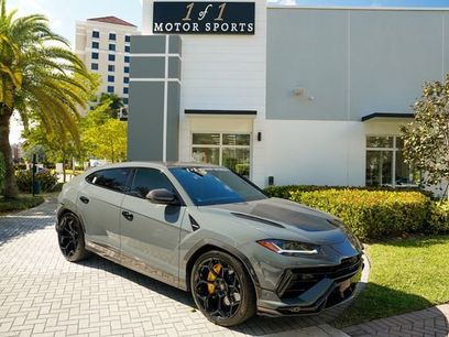 Used 2023 Lamborghini Urus Performante