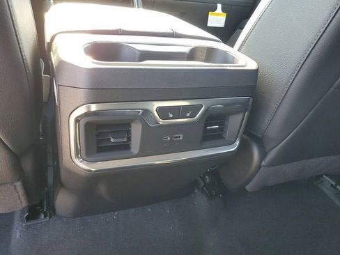 New 2026 GMC Sierra 2500 Denali w/ Denali Reserve Package image 17