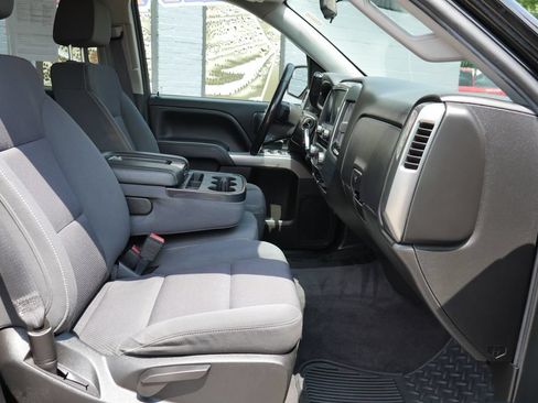 Used 2019 Chevrolet Silverado 1500 LT AWD/4WD image 8