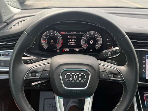 Used 2025 Audi Q7 3.0T Premium Plus AWD/4WD image 45