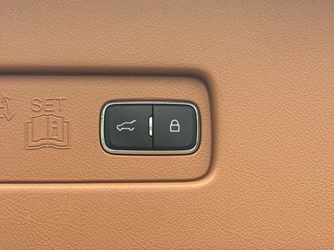 Used 2020 Lincoln Aviator Black Label Grand Touring image 11