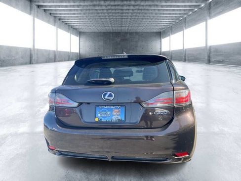 Used 2011 Lexus CT 200h Premium w/ Premium Audio Pkg image 5
