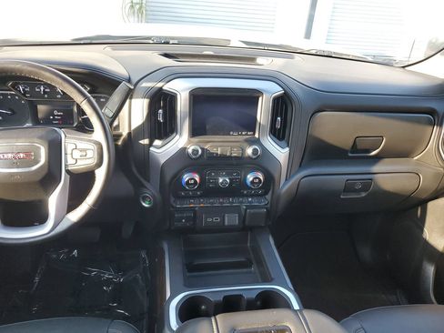 Used 2021 GMC Sierra 1500 SLT w/ SLT Premium Package RWD image 14