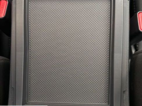 Certified 2025 Subaru Outback Premium image 45