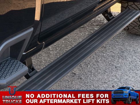 Used 2024 GMC Sierra 3500 Denali Ultimate image 10