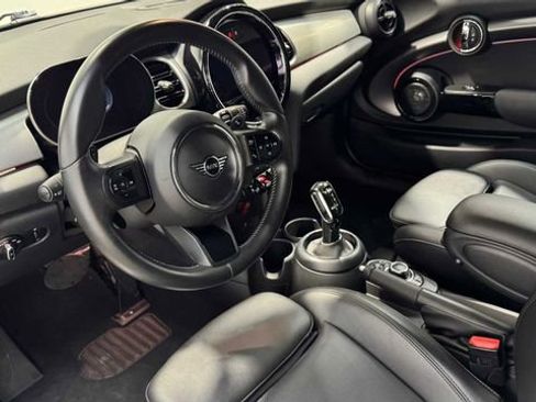 Used 2022 MINI Cooper S image 21
