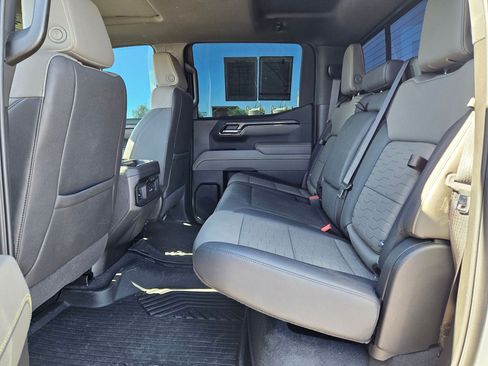 Certified 2025 Chevrolet Silverado 1500 ZR2 w/ Technology Package AWD/4WD image 24