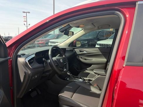 Used 2024 Buick Encore GX Sport Touring image 19