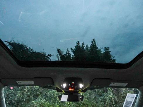 New 2025 Audi Q5 Premium Plus image 18