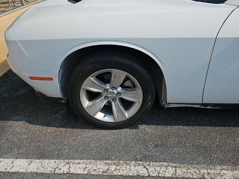 Used 2023 Dodge Challenger SXT RWD image 5